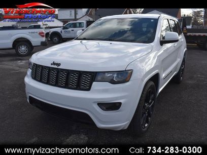 Used 2020 Jeep Grand Cherokee Altitude