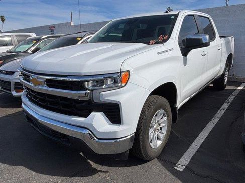 Used 2024 Chevrolet Silverado 1500 LT image 5