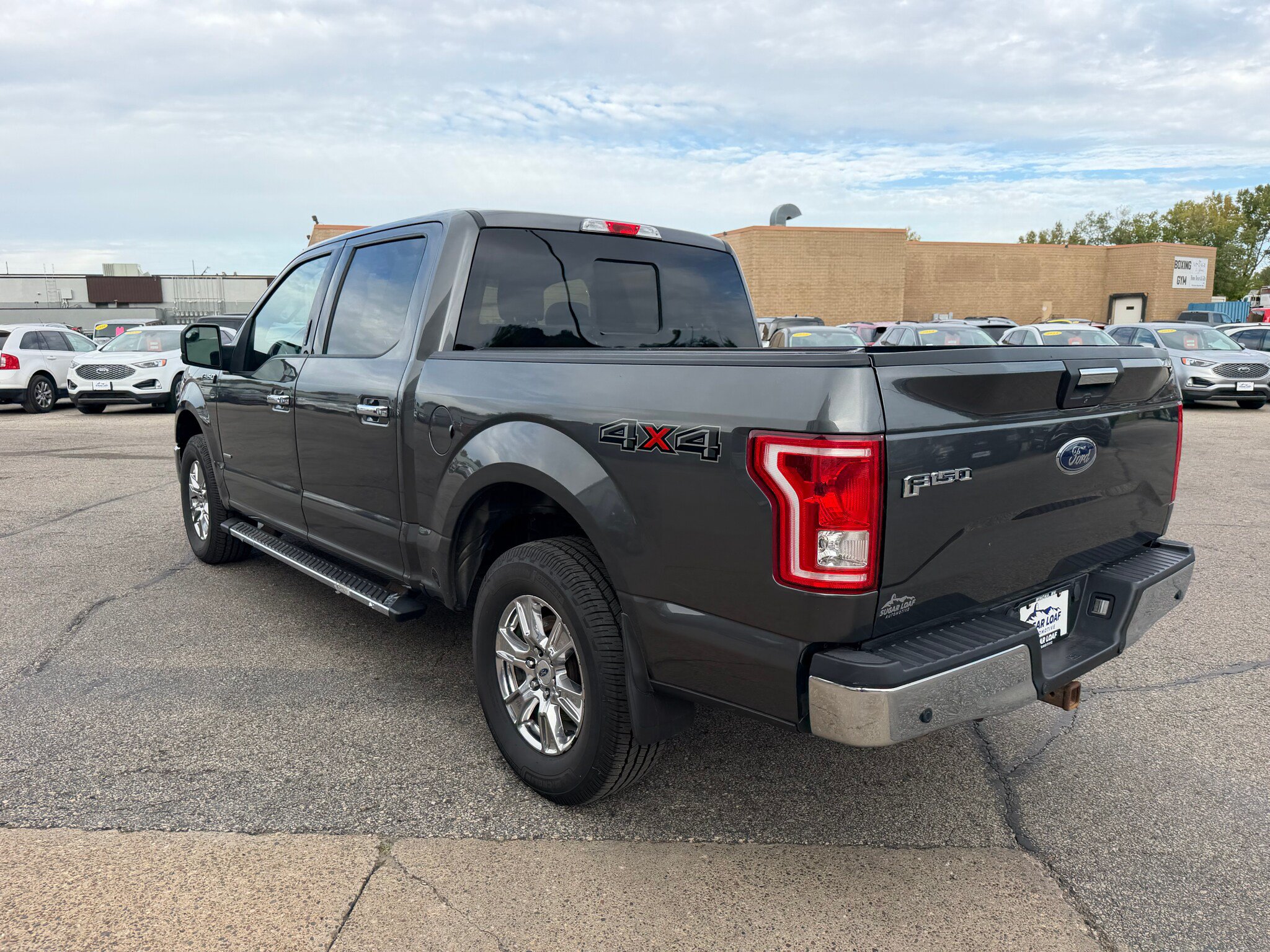 Used 2017 Ford F150 XLT w/ Equipment Group 302A Luxury AWD/4WD image 6