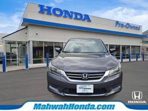 Used 2014 Honda Accord LX image 2