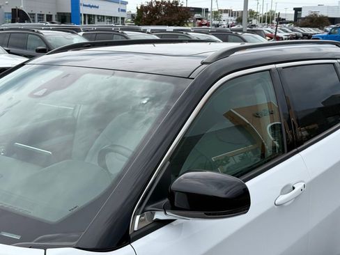 Certified 2022 Jeep Compass Limited w/ Sun and Sound Group AWD/4WD image 12