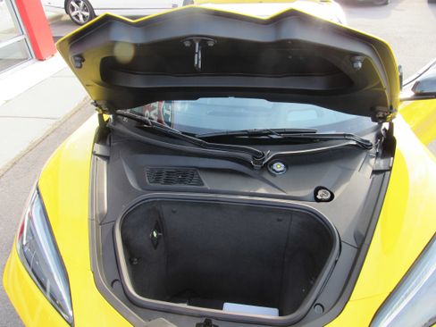 Used 2025 Chevrolet Corvette Stingray Preferred Conv w/ Stealth Interior Trim Package RWD image 25