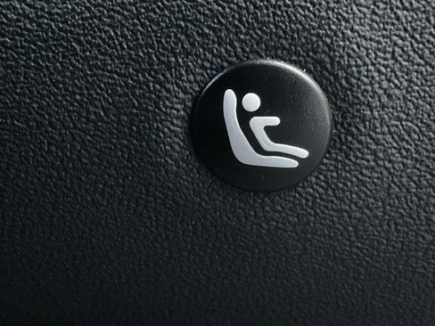 Used 2025 Kia Seltos S image 15