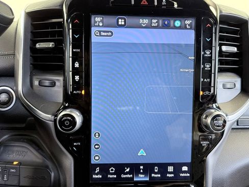 Used 2024 RAM 2500 Laramie w/ Sport Appearance Package image 17