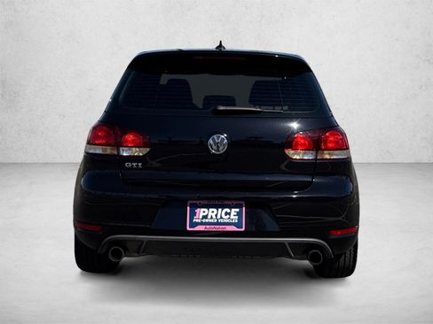 Used 2014 Volkswagen GTI Wolfsburg Edition FWD image 6