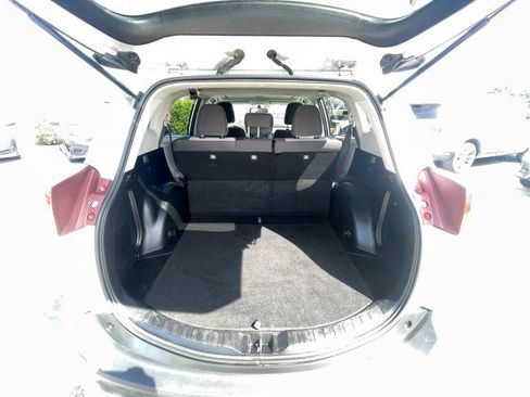 Used 2013 Toyota RAV4 XLE image 14