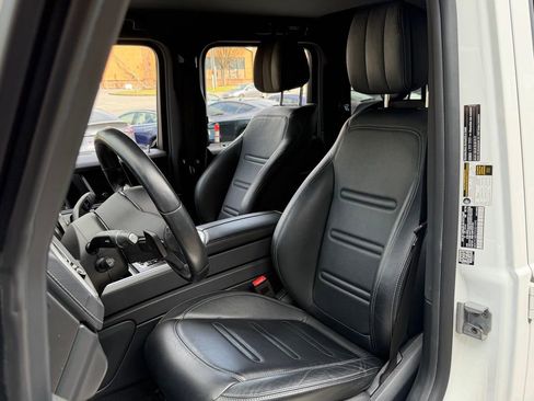 Used 2019 Mercedes-Benz G 550 w/ AMG Line image 26