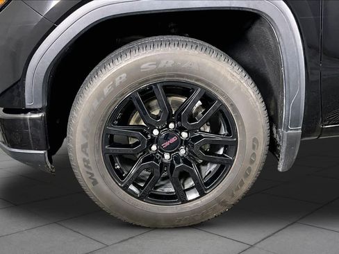 Certified 2024 GMC Sierra 1500 Elevation w/ X31 Off-Road Package AWD/4WD image 11