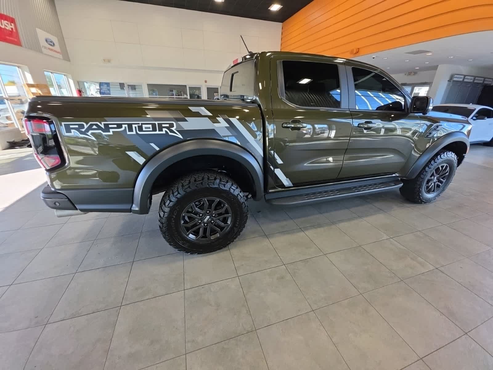 Used 2024 Ford Ranger Raptor AWD/4WD image 6