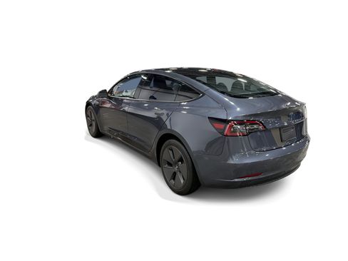Certified 2023 Tesla Model 3 Standard Range RWD image 4
