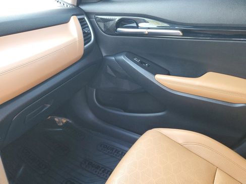 Certified 2024 Kia Seltos EX image 25