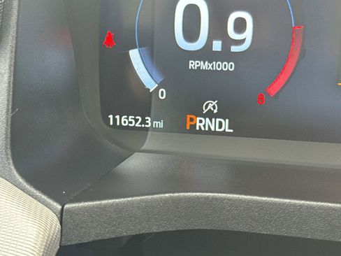 Used 2025 Ford Explorer Active image 26