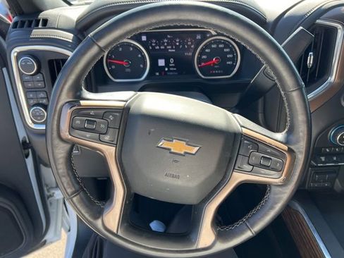Used 2020 Chevrolet Silverado 3500 High Country image 19
