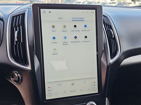 Used 2024 Ford Edge SEL image 22