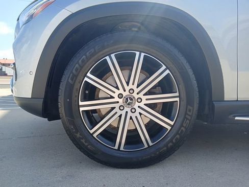 Used 2025 Mercedes-Benz GLE 350 4MATIC image 5