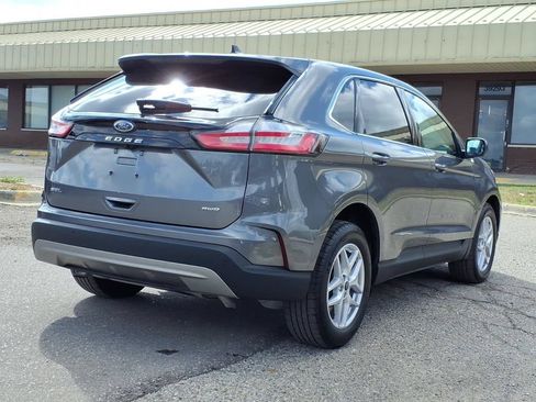 Used 2023 Ford Edge SEL w/ Convenience Package AWD/4WD image 5