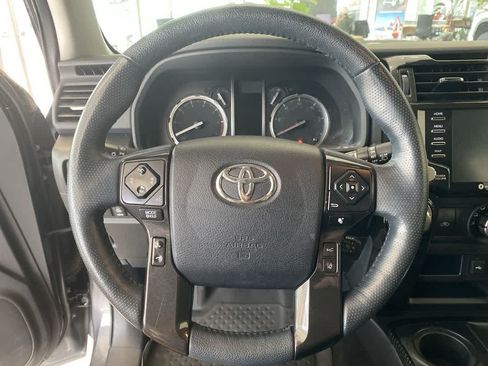 Certified 2023 Toyota 4Runner TRD Off-Road Premium w/ Moonroof Package AWD/4WD image 17