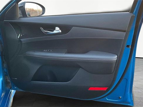 Used 2024 Kia Forte GT w/ GT2 Package image 30