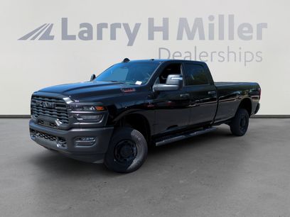 New 2025 RAM 2500 Tradesman w/ Safety Group