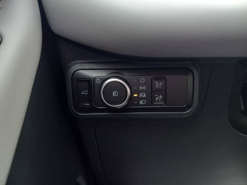 New 2026 Ford Explorer Active w/ Active Comfort Package image 25