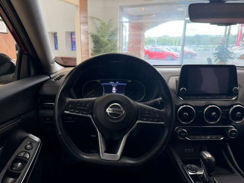 Used 2020 Nissan Sentra SR w/ Electronics Package FWD image 13
