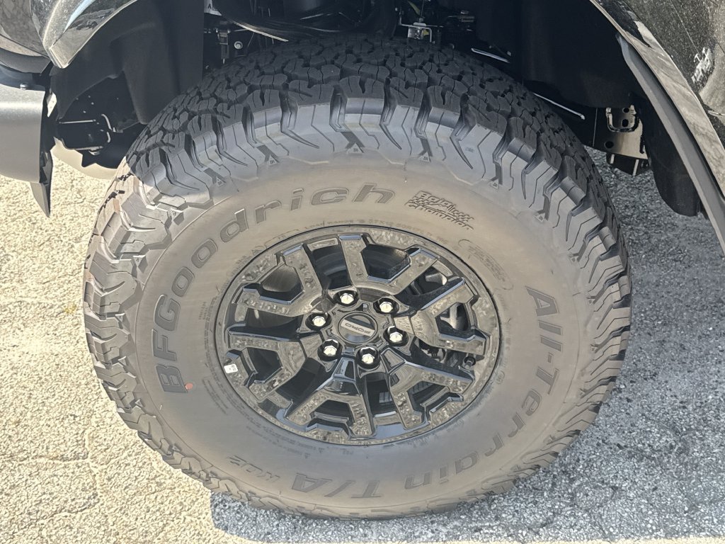 New 2026 Ford Bronco Raptor AWD/4WD image 11