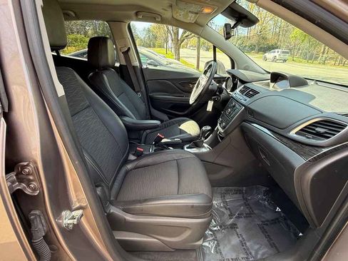 Used 2015 Buick Encore FWD image 10