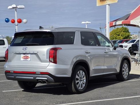 Used 2025 Hyundai Palisade SEL AWD/4WD image 13