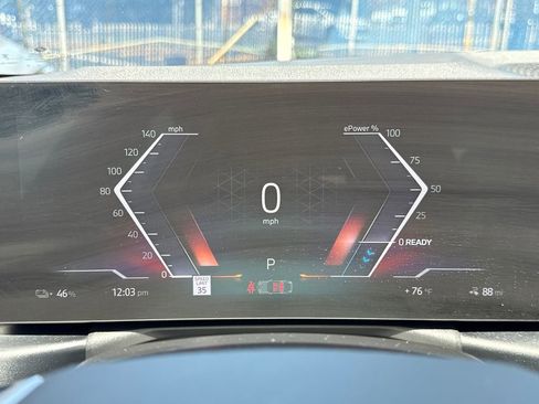 Used 2023 BMW i4 eDrive35 RWD image 32