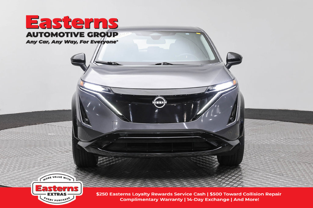 Used 2023 Nissan Ariya AWD image 3