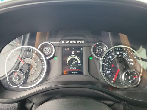 Used 2024 RAM 1500 Big Horn AWD/4WD image 26