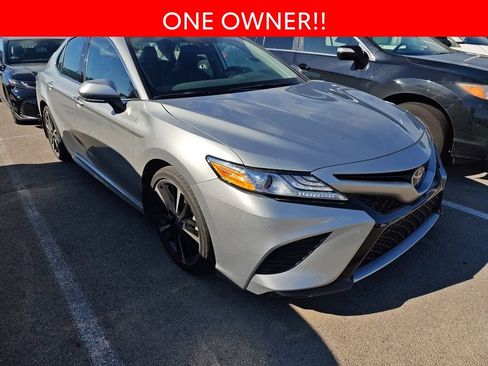 Used 2020 Toyota Camry XSE AWD/4WD image 3