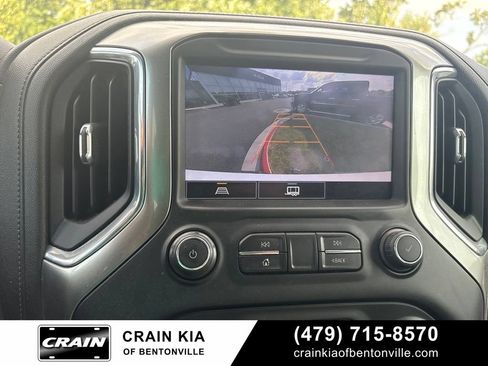 Used 2021 Chevrolet Silverado 1500 LT w/ Z71 Off-Road Package AWD/4WD image 19