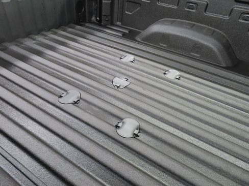 Used 2025 GMC Sierra 2500 AT4 w/ AT4 Premium Plus Package image 47