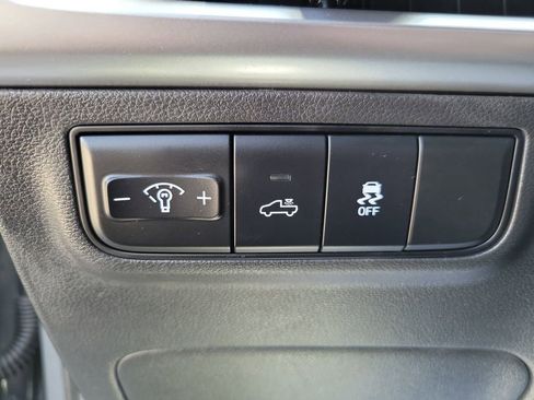 Used 2025 Hyundai Santa Cruz SEL FWD image 31