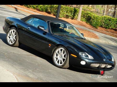 Used 2003 Jaguar XK8 Convertible image 2