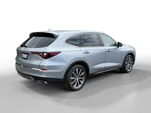 Used 2025 Acura MDX SH-AWD w/ Technology Package image 5