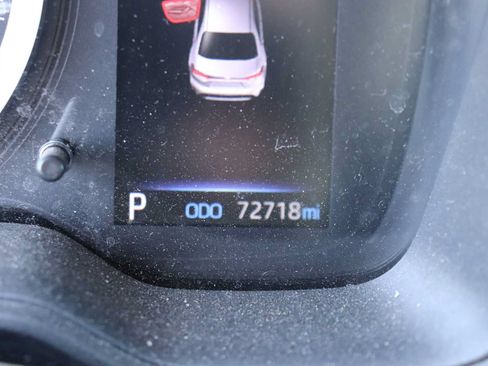 Used 2020 Toyota Corolla SE FWD image 11