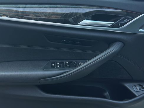 Used 2018 BMW 530i image 52