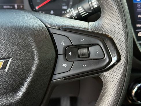 Used 2022 Chevrolet TrailBlazer LT w/ Convenience Package image 18