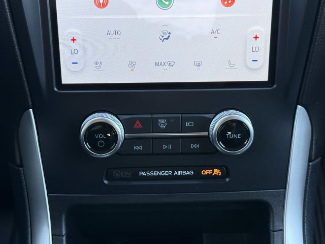 Certified 2024 Ford Edge SEL w/ Convenience Package AWD/4WD image 12