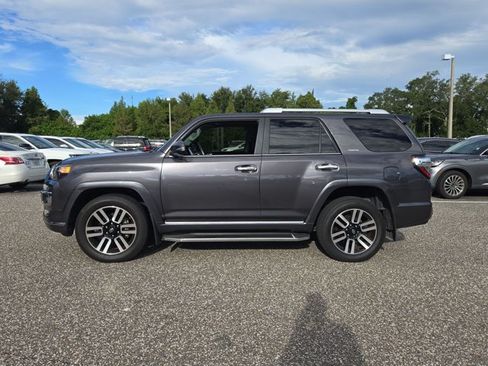 Used 2018 Toyota 4Runner Limited AWD/4WD image 8