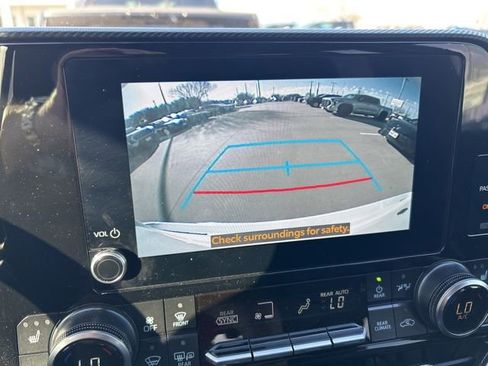 Used 2025 Toyota Highlander XSE image 17