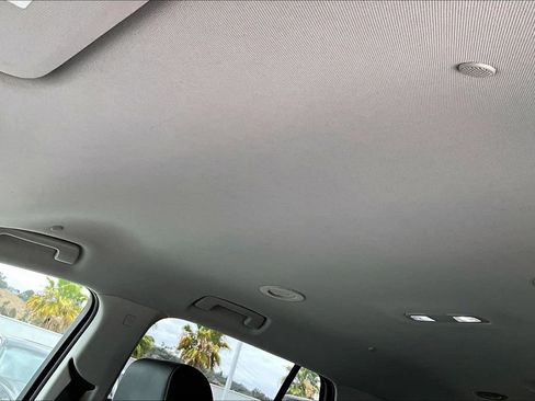 Used 2019 Chevrolet Traverse LT w/ LPO, Cargo Package FWD image 12