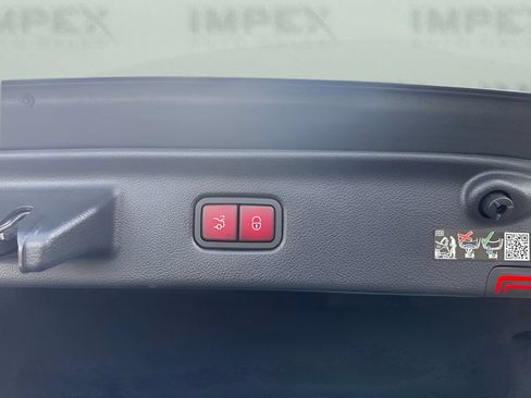 Used 2023 Mercedes-Benz S 580 4MATIC Sedan w/ AMG Line image 31