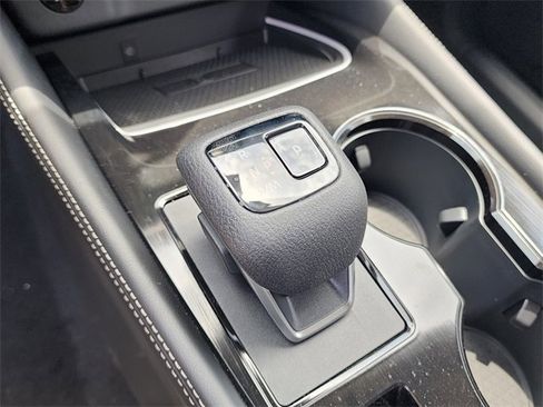 New 2025 Nissan Rogue Platinum w/ Tech Package image 13