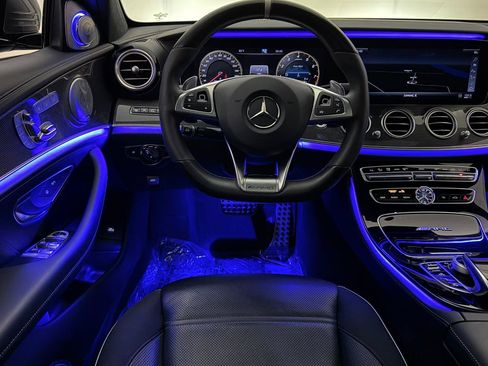 Used 2018 Mercedes-Benz E 63 AMG S image 33