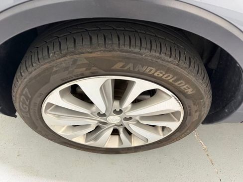Used 2019 Buick Encore Preferred FWD image 6
