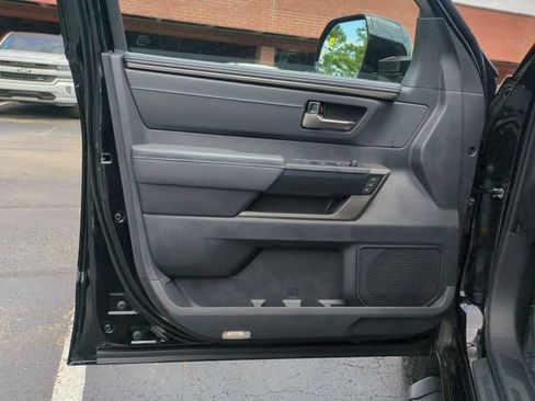 New 2026 Toyota Tundra Limited AWD/4WD image 14