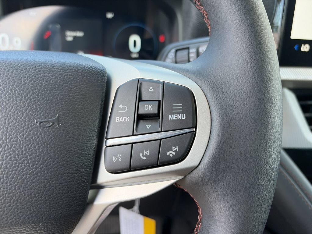 New 2027 Ford Explorer Active w/ Active Comfort Package RWD image 21